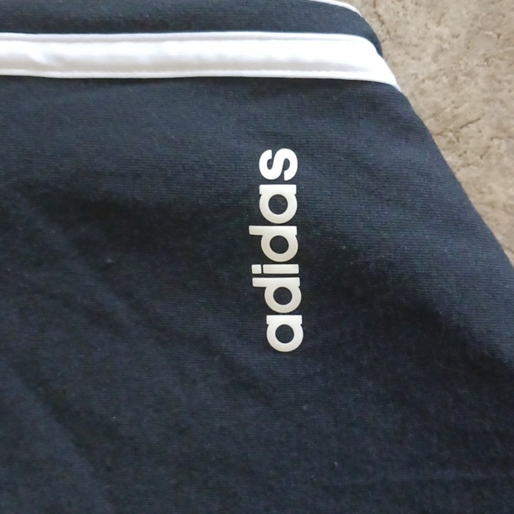 Adidas cotton athletic capris - Picture 2 of 4
